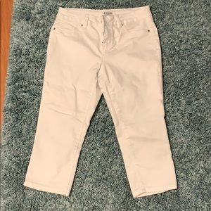 White Capri jeans